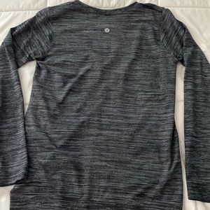 Lululemon Swiftly Tech Long Sleeve Shirt 2.0
Race Length